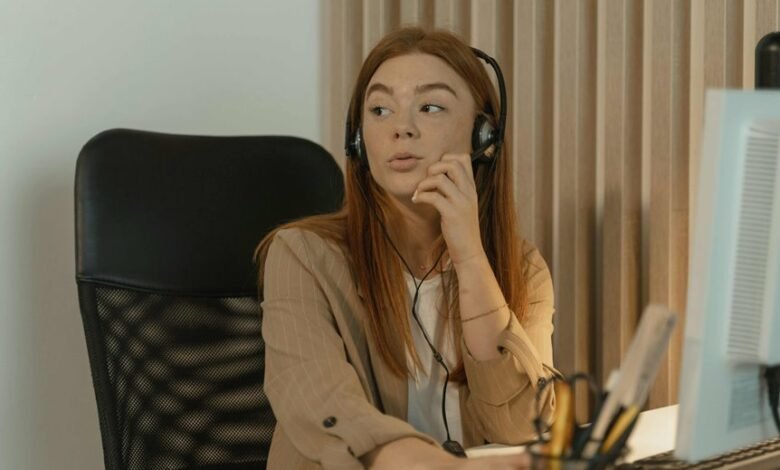customer support phone number